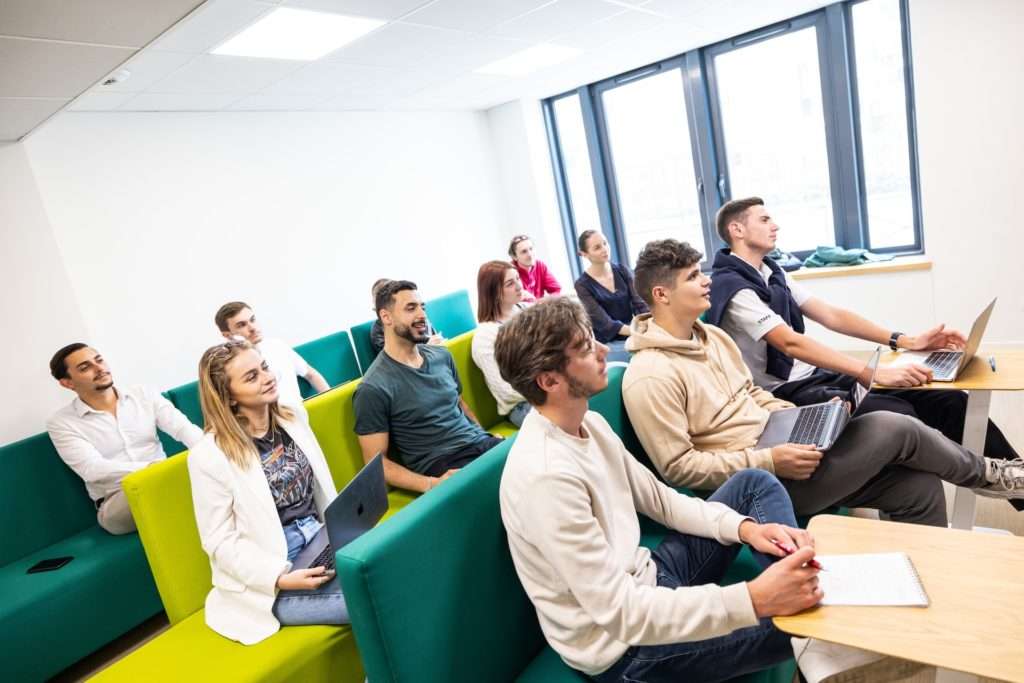 Salle de conférence 3 2023